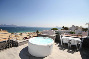 2 bedrooms appartement at Puerto de Pollenca 100 m away from the beach with sea view jacuzzi and furnished terrace
