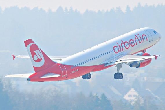 'Air Berlin Airbus A320-214; HB-IOQ@ZRH;04.03.2011/592dg' - Majorca